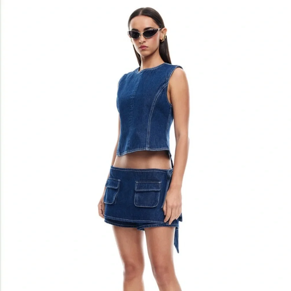 Lioness COUNTRYSIDE TOP | BLUE DENIM C27 - Picture 3 of 6